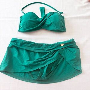 LA BLANCA Two Piece Swimsuit Emerald Green Wrap Front Top Skort Bottom Sz L 10